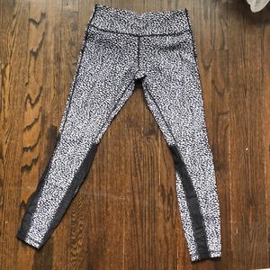 LULU LEMON PRINT AND MESH LEGGINGS!!!